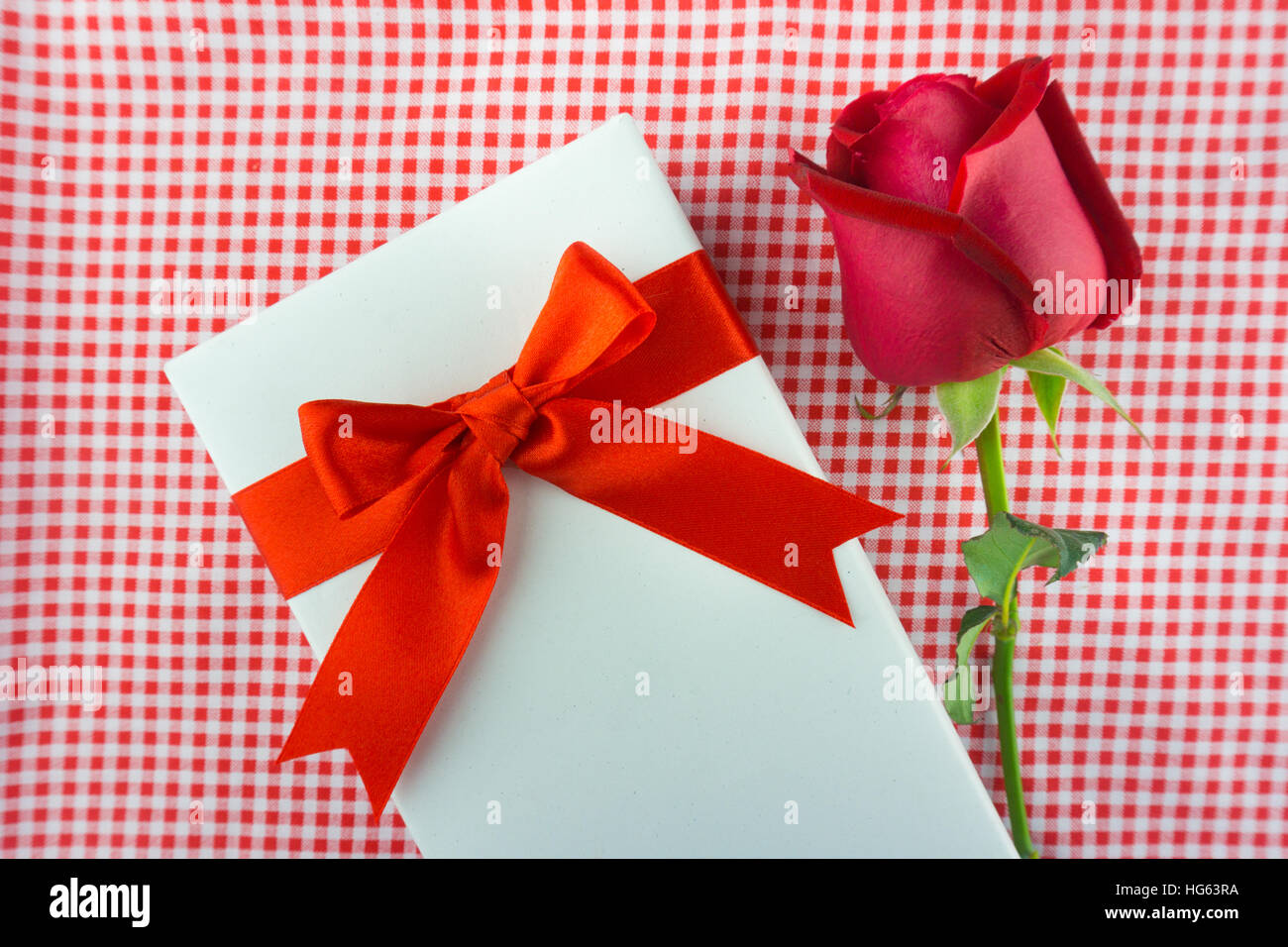 Red rose with message card. Image of Valentines day Stock Photo - Alamy