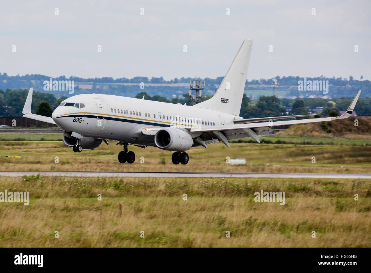 Boeing c 40 clipper hi-res stock photography and images - Alamy