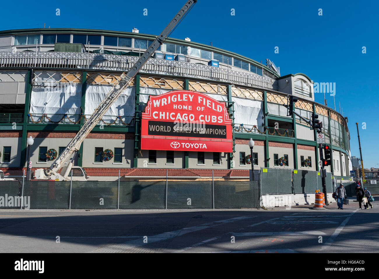 Chicago, USA. 4th Jan, 2017. Wrigley Field, the home of baseball's Chicago Cubs, and current World Series Champions, is seen undergoing refurbishment and reconstruction. Works include construction of The Hotel Zachary as well as a new retail/entertainment complex at Addison & Clark. © Stephen Chung/Alamy Live News Stock Photo