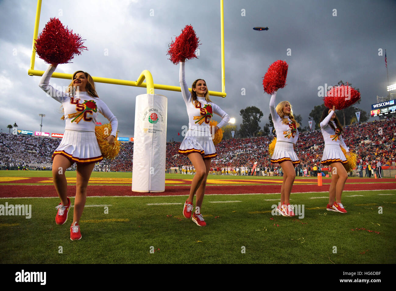 Pasadena, California, USA. 2nd Jan, 2017. Cheerleaders of the USC Trojans in action during a thrilling 52-49 victory over the Penn State Nittany Lions in the 103rd Rose Bowl game in Pasadena, Ca. © John Pyle/ZUMA Wire/Alamy Live News Stock Photo