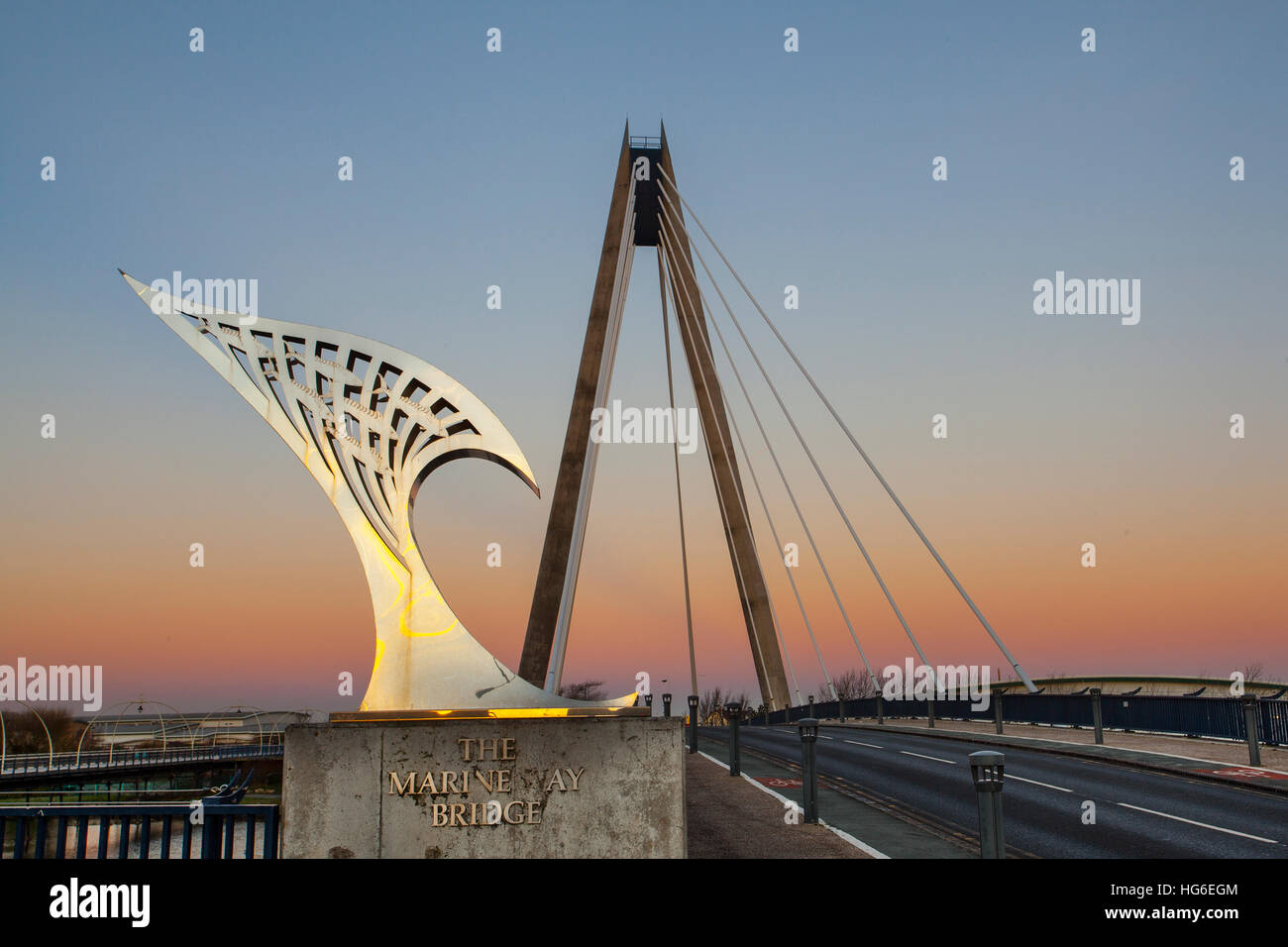 Marine Way suspension Bridge in Southport, Merseyside, UK Weather. 5th ...