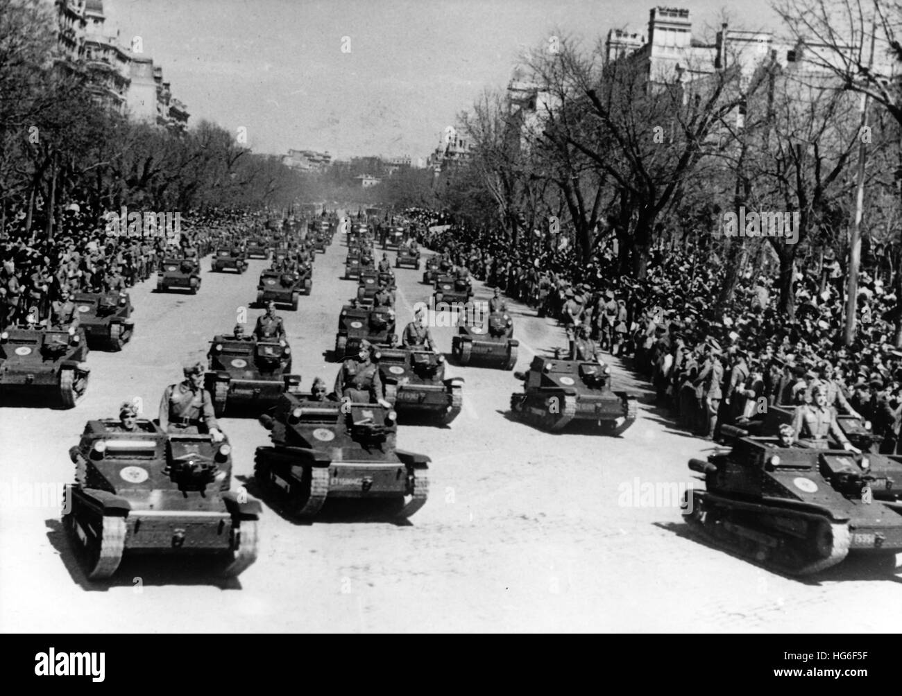 The Nazi propaganda picture shows the march of Spanish troops in front of Spanish dictator Franco in Madrid, Spain, 01 April 1943. The march took place on the occasion of the fourth anniversary of the victory of Francos troops during the Spanish Civil War. Fotoarchiv für Zeitgeschichtee - NO WIRE SERVICE - | usage worldwide Stock Photo