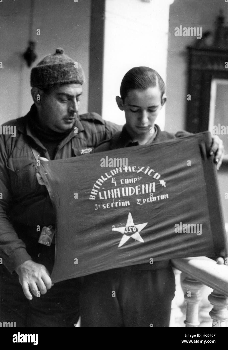 The Nazi propaganda picture shows Falange members who belong to Francos troops after the occupation of Malaga. They are holding a flag of the battalion Mexico of the international brigades in Malaga, Spain, February 1937. Fotoarchiv für Zeitgeschichtee - NO WIRE SERVICE - | usage worldwide Stock Photo