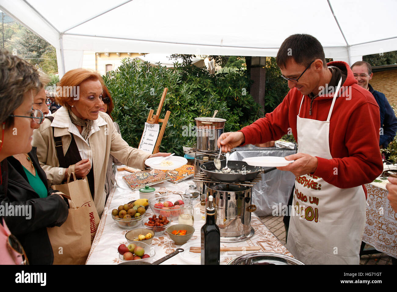 Italy Casola Valsenio”Festa dei frutti dimenticati”  Sauro Biffi director of “Giardino delle ERbe” as a cook Stock Photo