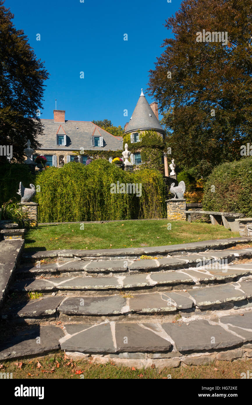 Grey towers national historic site Milford PA Stock Photo Alamy