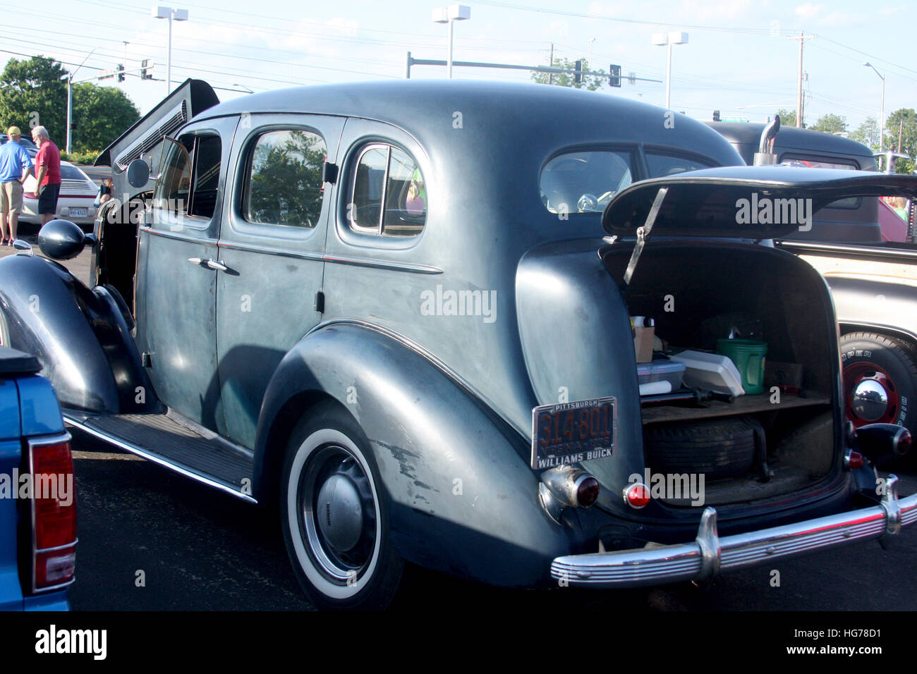 Antique car trunk hi-res stock photography and images - Alamy