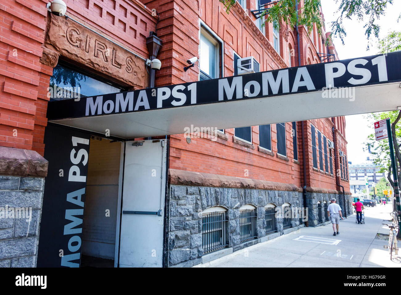 New York City,NY Queens,Long City,MoMA PS1,contemporary art,museum,exterior,entrance,sign,door,NY160723034 Photo - Alamy