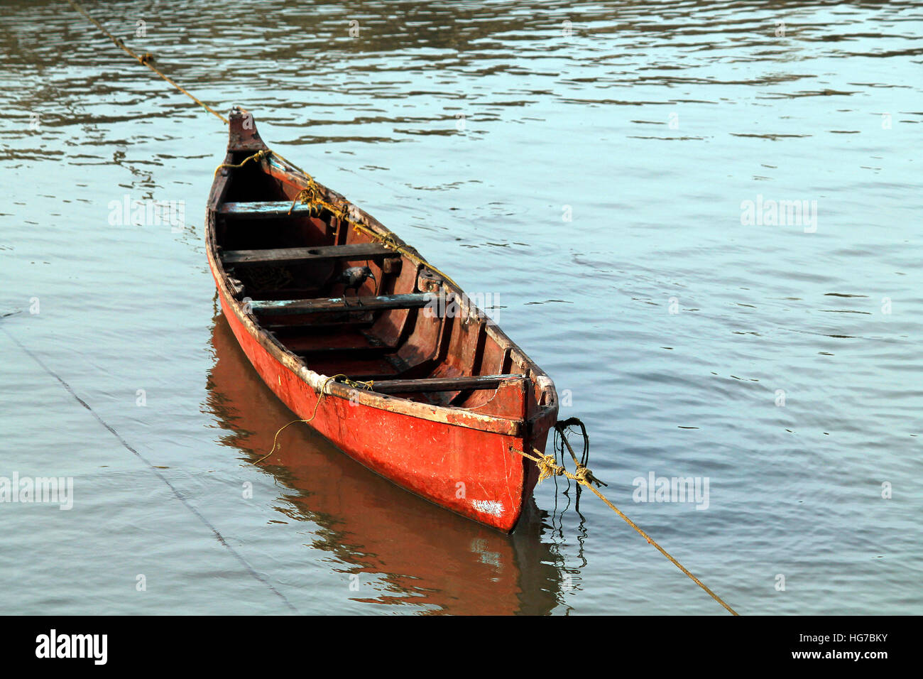 Old deep sea fishing boat hi-res stock photography and images - Alamy