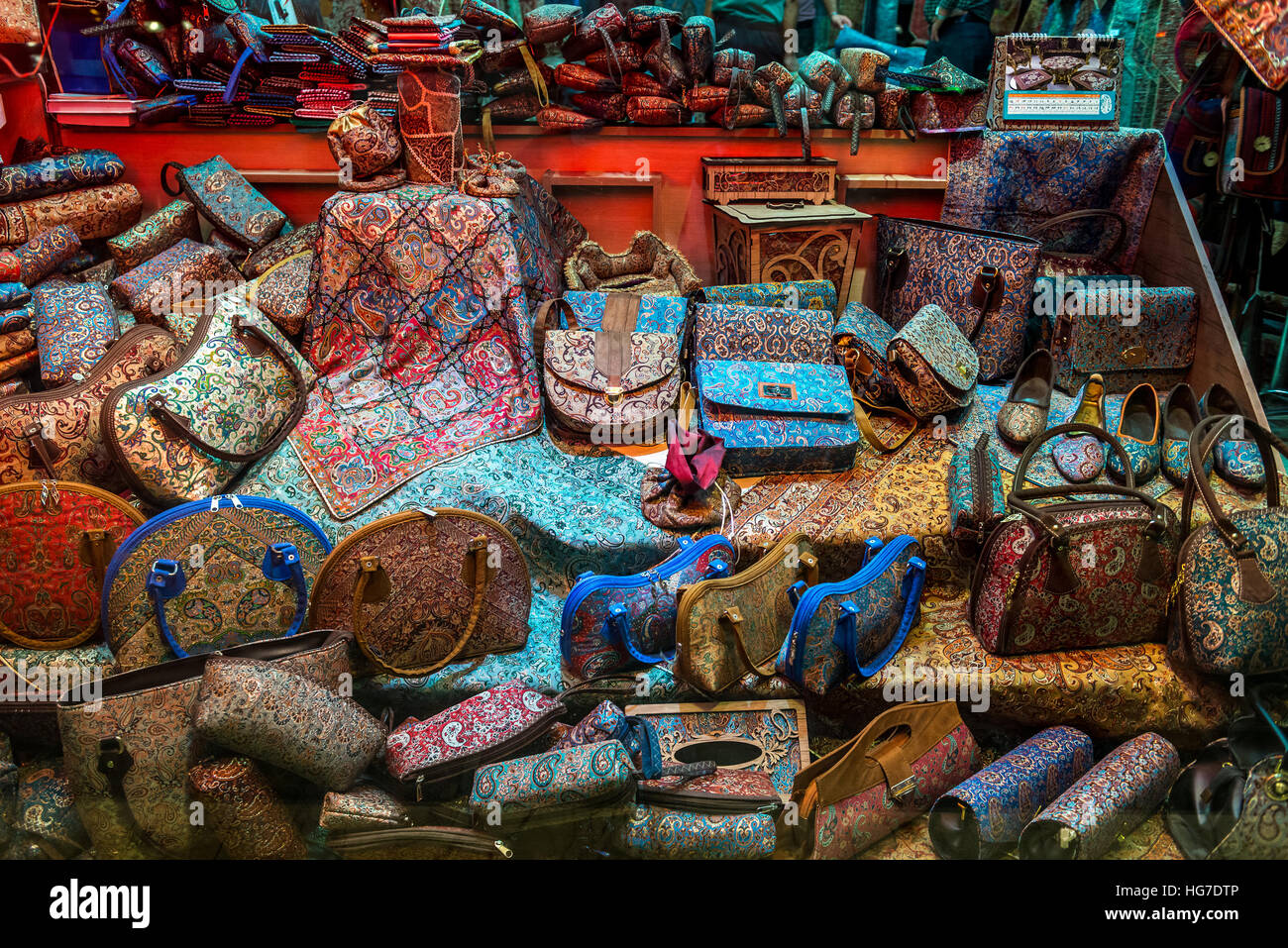 How do souvenirs in Iran How do souvenirs in Iran