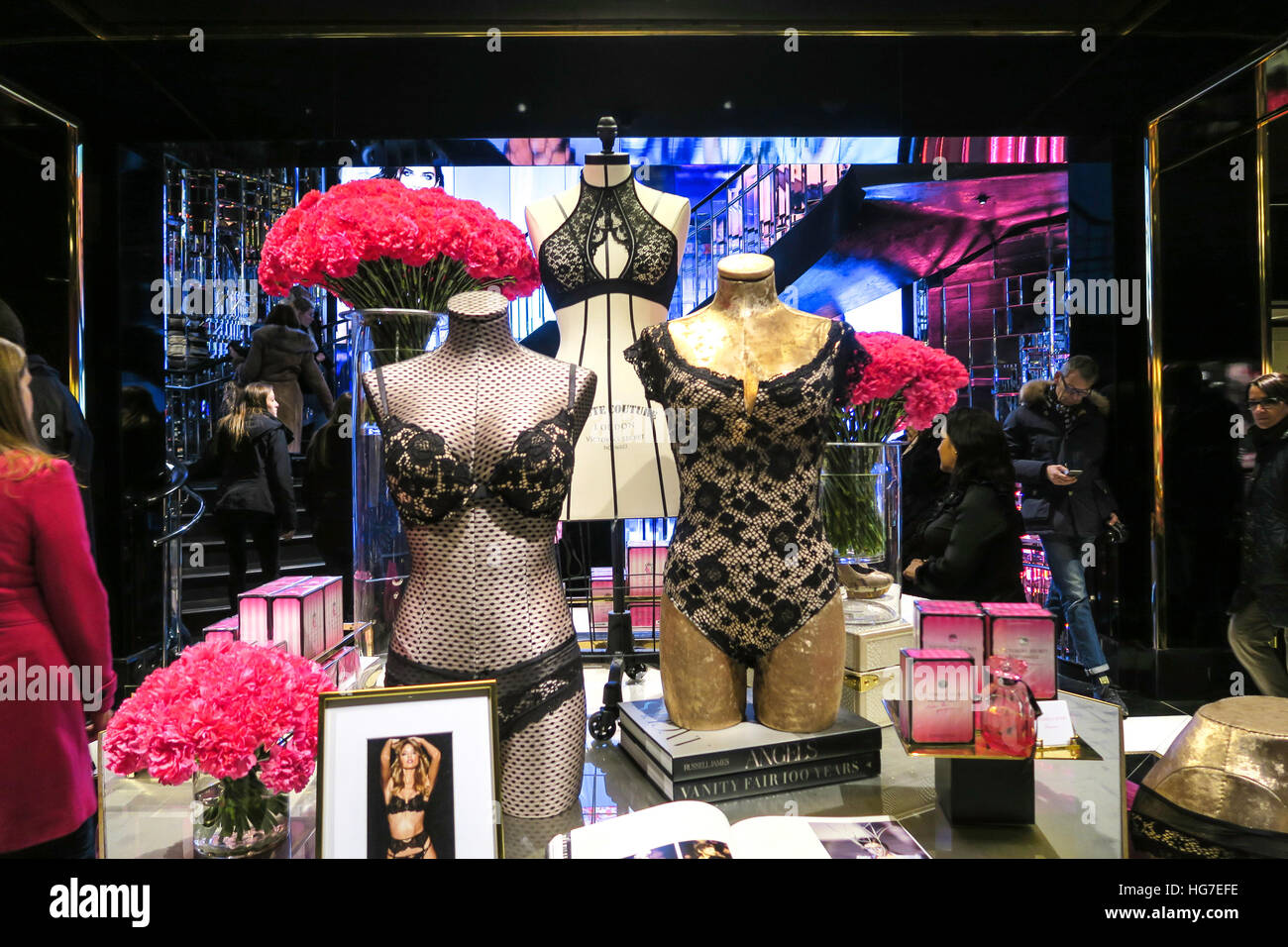 Victoria's Secret Flagship Store at 640 Fifth Avenue, NYC, USA Stock