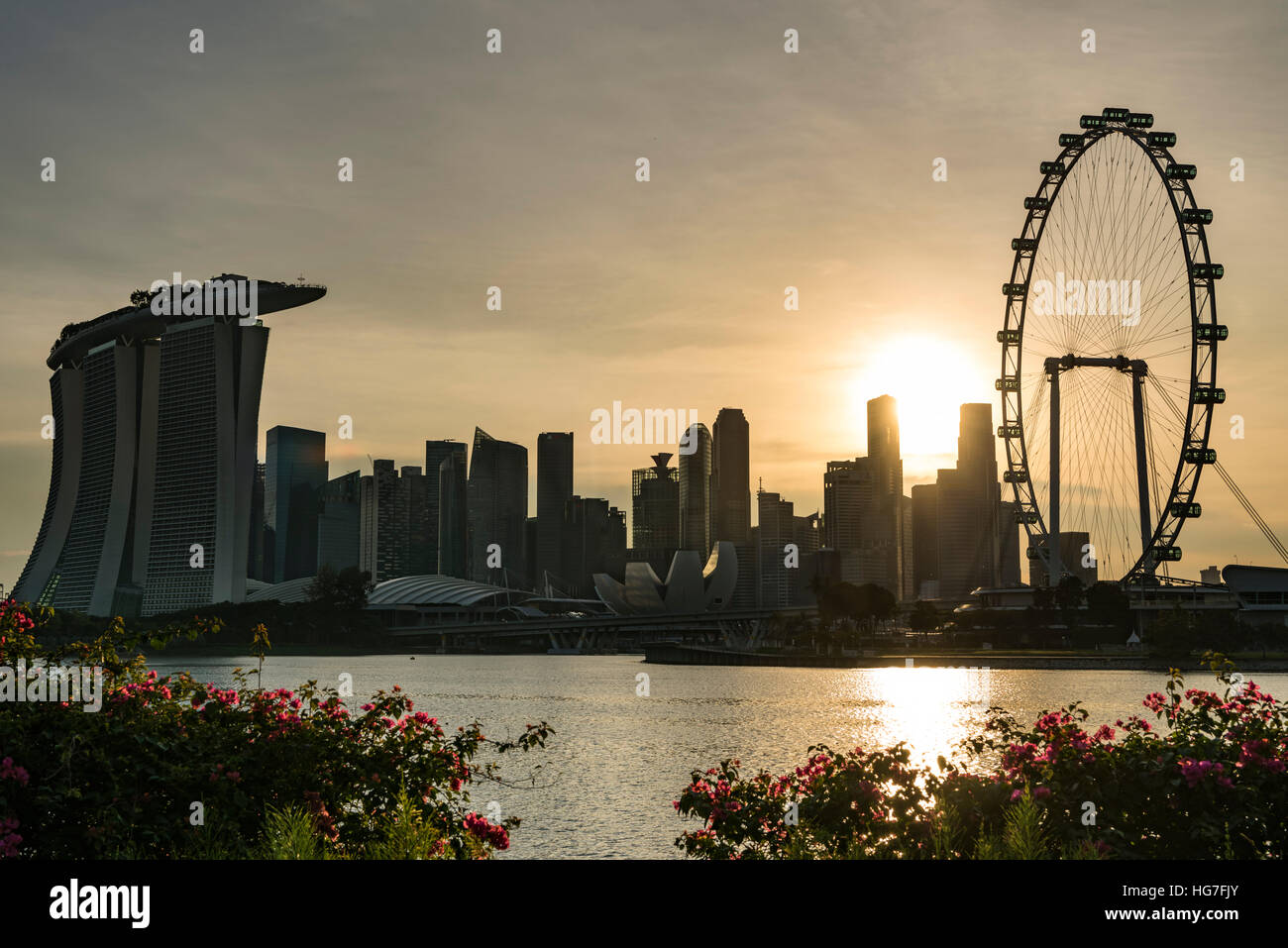 Singapore flyer downtown core hi-res stock photography and images - Alamy