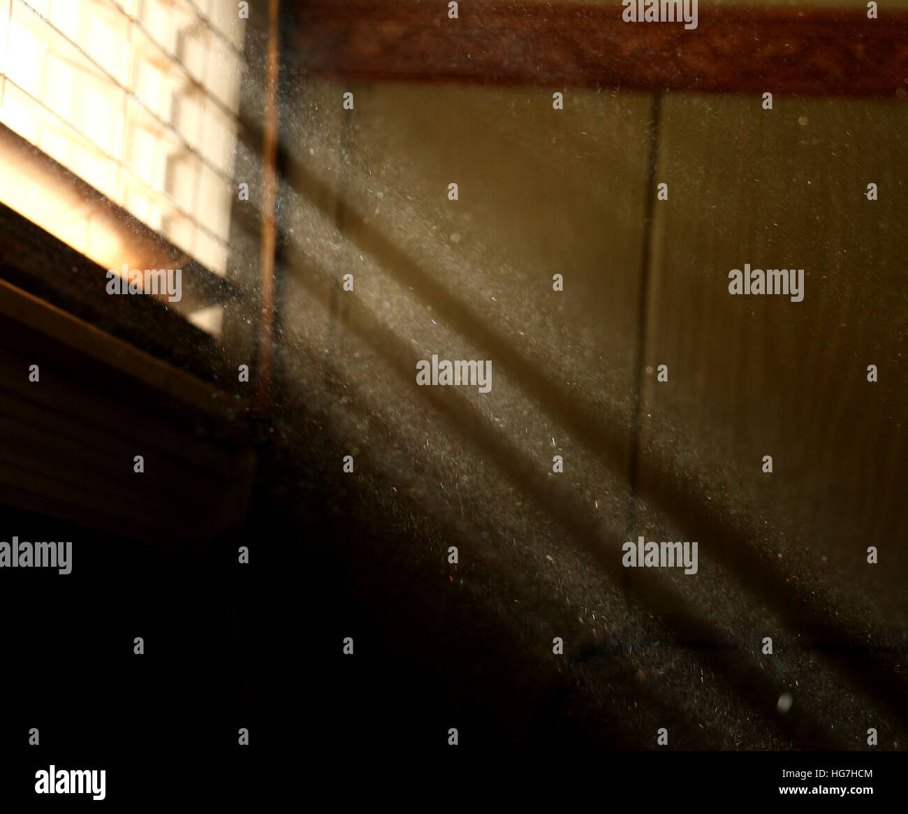 Dust sunbeam home window hires stock photography and images Alamy
