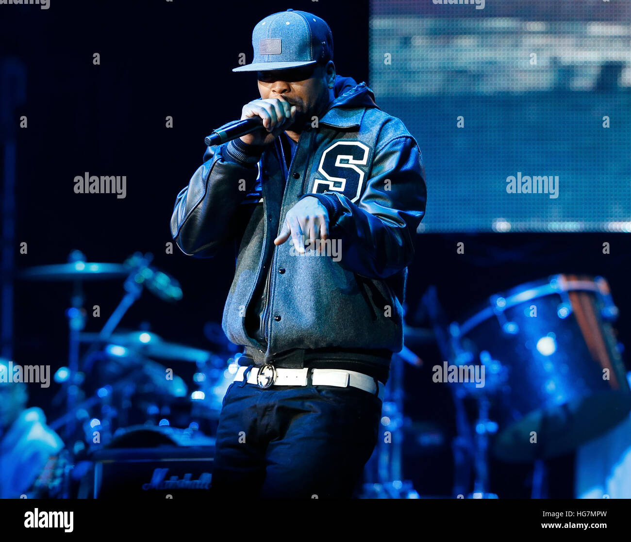 https://c8.alamy.com/comp/HG7MPW/method-man-performs-at-hot-97s-hot-for-the-holidays-HG7MPW.jpg