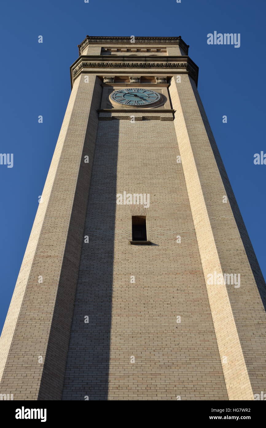 Riverfront Park Clock Tower Stock Photo Alamy