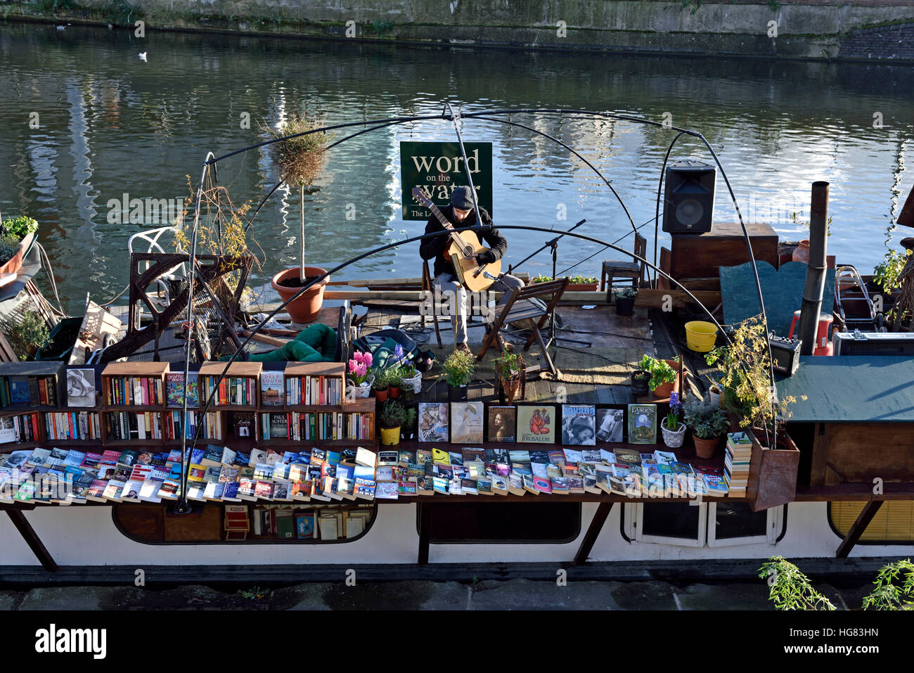 Word on the Water, books for sale from a boat, Regents Canal, Kings