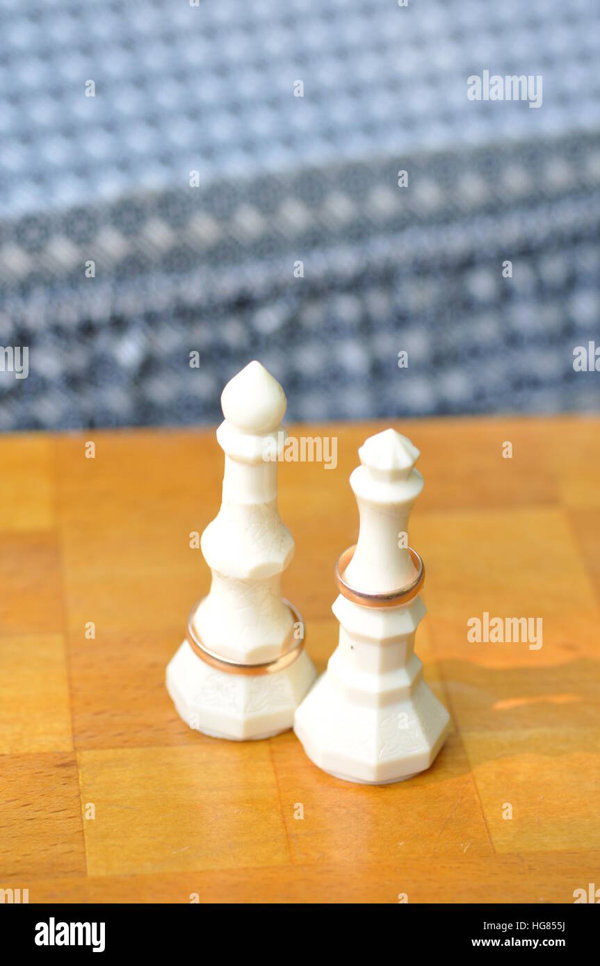 I saw this chess set in Pawn Sacrifice : r/chess