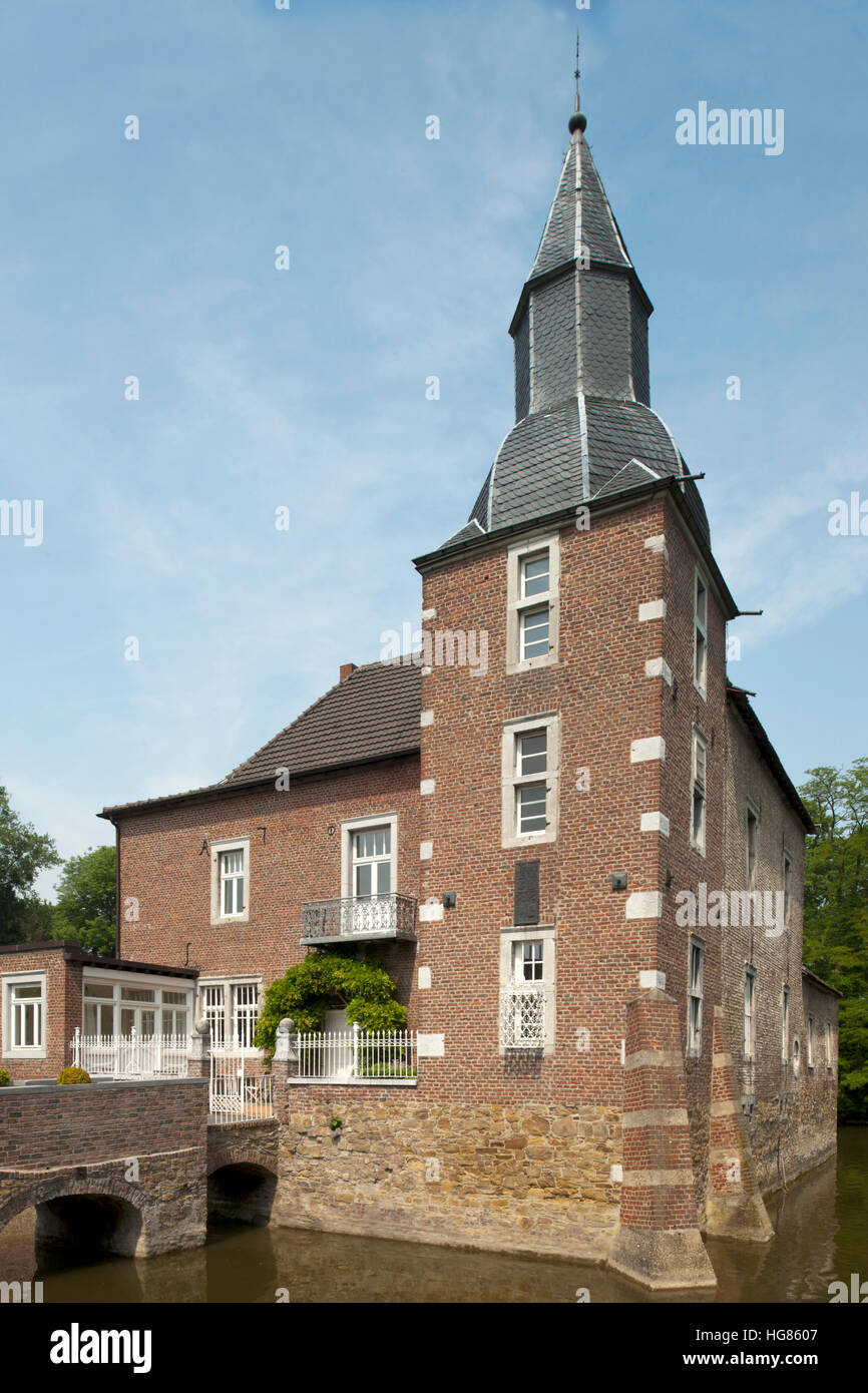 Deutschland, NRW, Städteregion Aachen, Eschweiler, Ortsteil Kinzweiler, Wasserschloss Haus Kambach Stock Photo