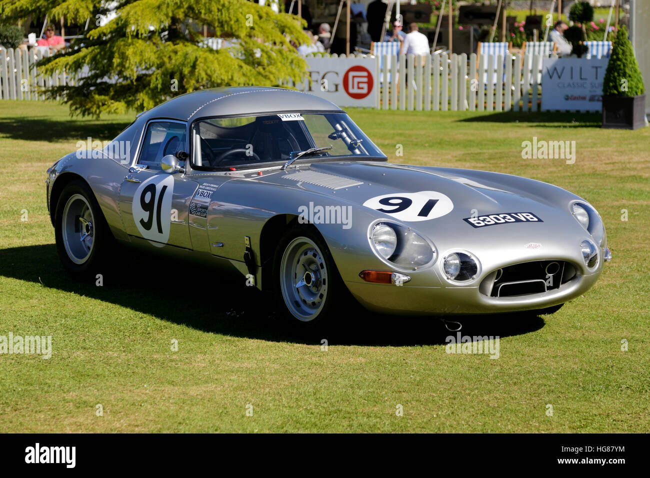 Racing e type hi-res stock photography and images - Alamy