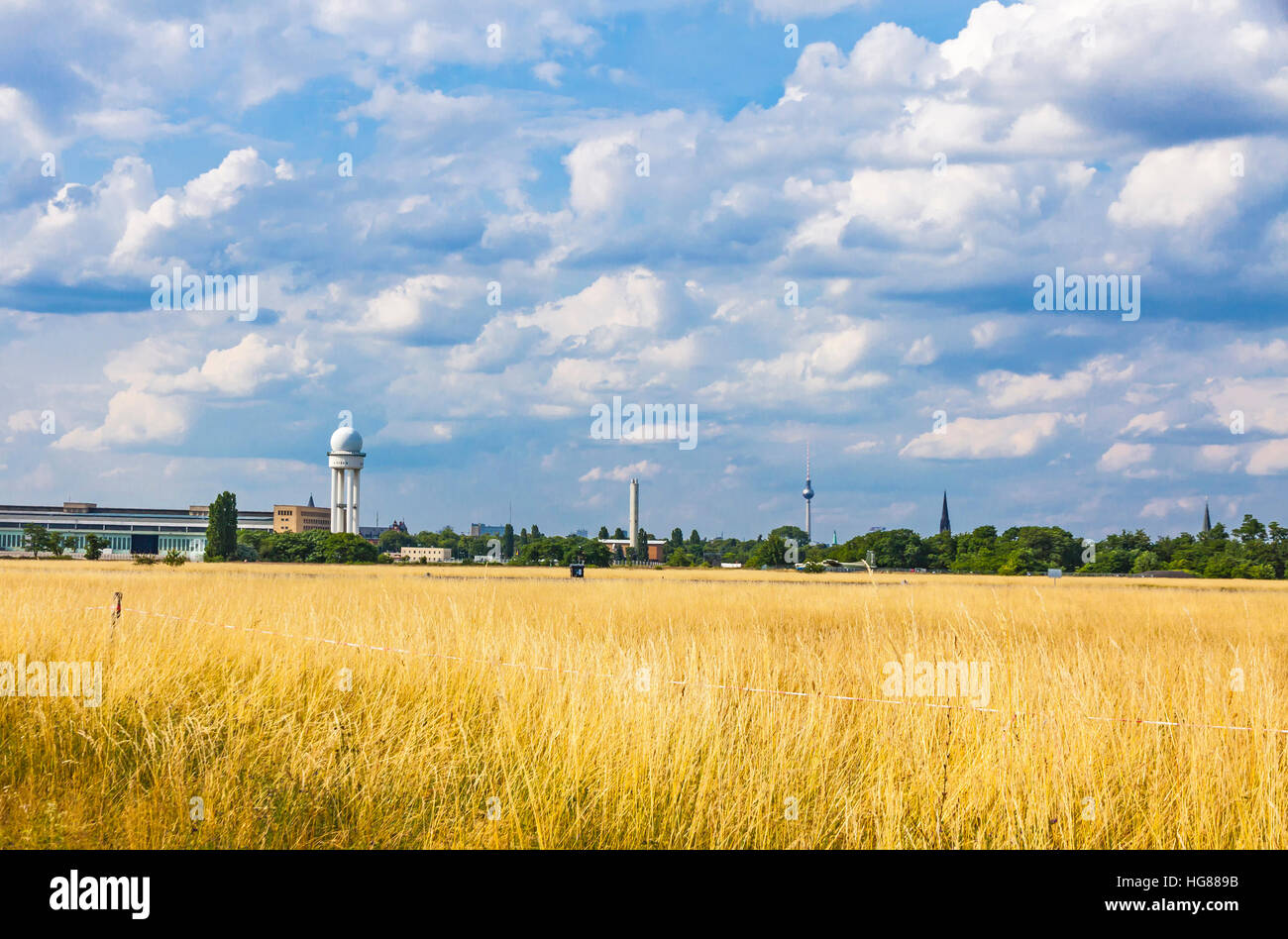 Berlin Tempelhof, former airport in Berlin city, Germany. Since 2008 used as a recreational space known as Tempelhofer Feld Stock Photo