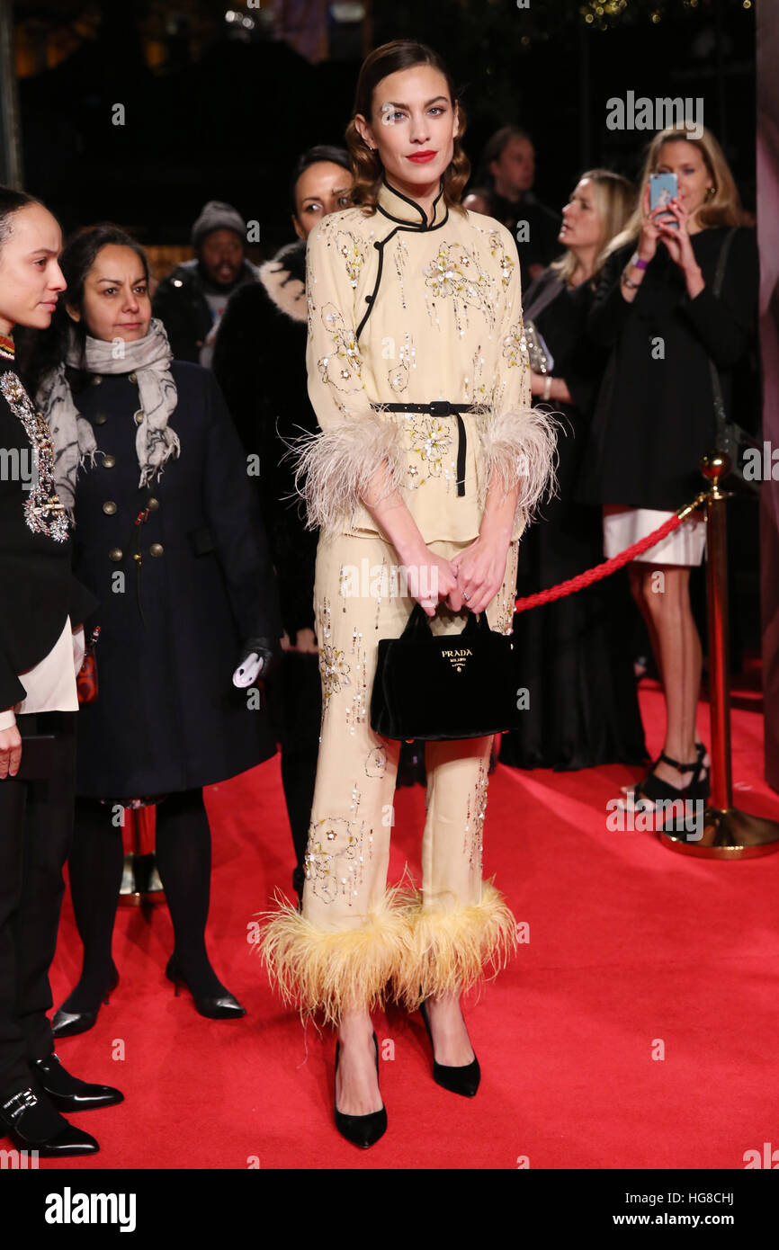 The Fashion Awards 2016 held at the Royal Albert Hall - Arrivals ...