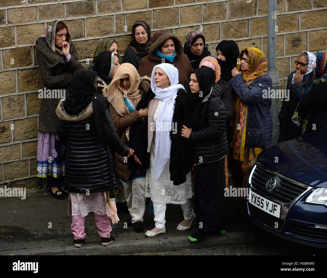 Sofia Yaqub Centre In White The Mother Of Mohammed Yassar