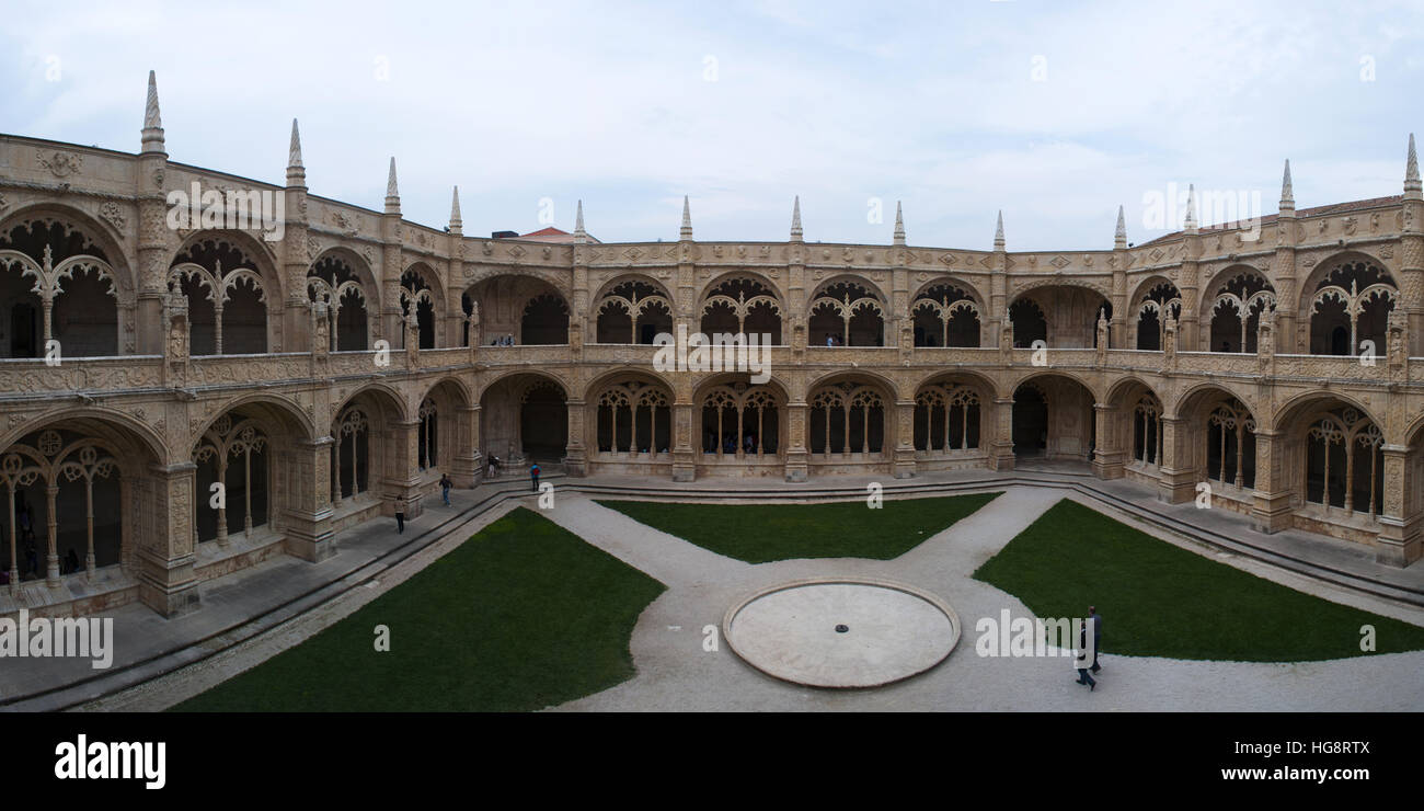 Portugal: the cloisters of the Monastero dos Jerónimos, built from 1501 to 1601, a former monastery in the parish of Belém, in the Lisbon Municipality Stock Photo