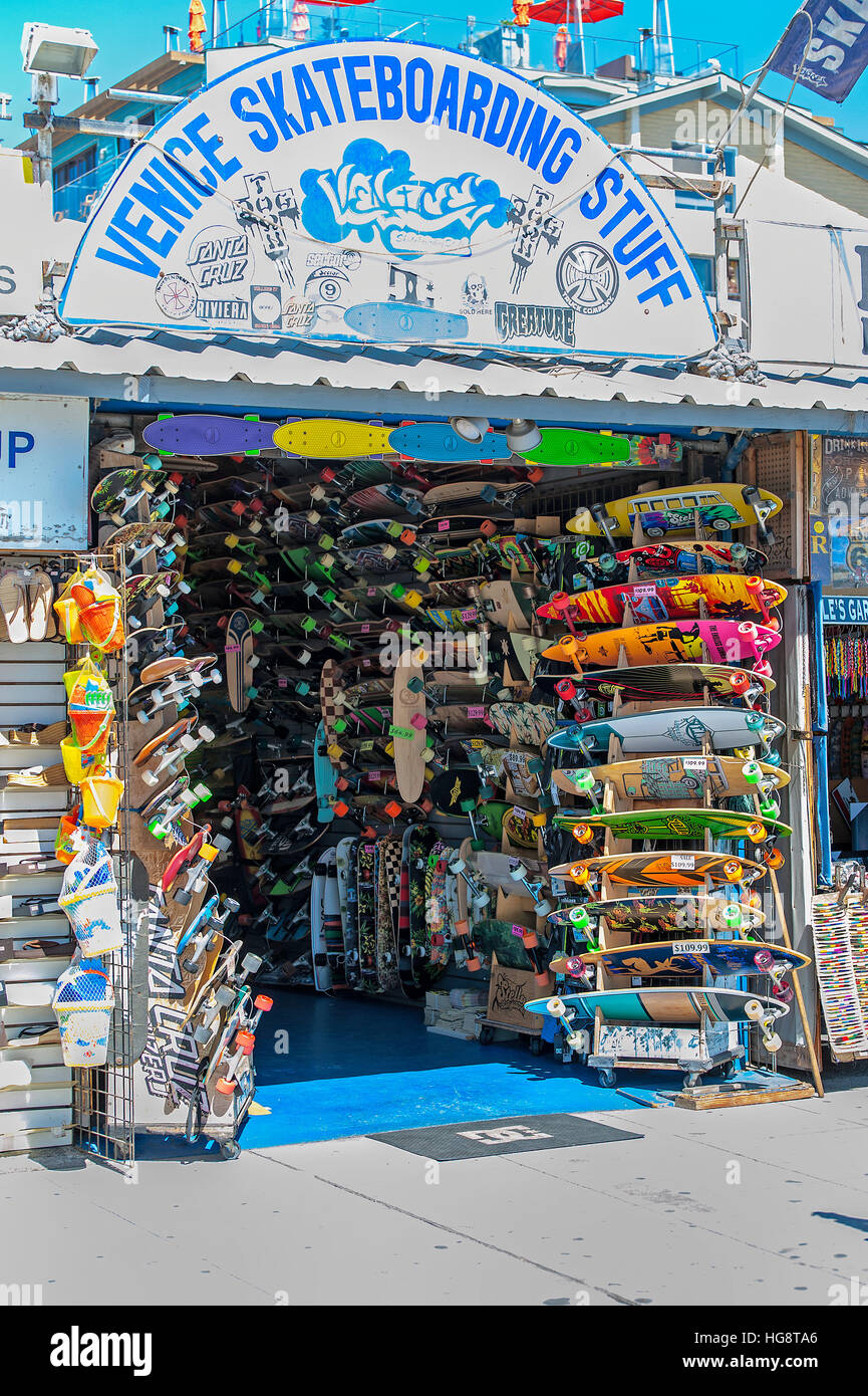 Venice skateboarding stuff hi-res stock photography and images - Alamy