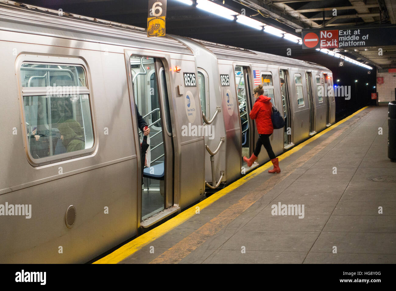 New York City subway station Stock Photo Alamy