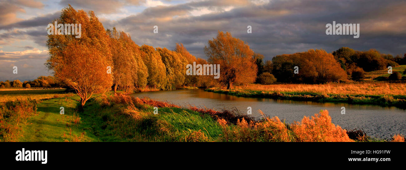 Autumn Colours river Nene Castor village Peterborough Cambridgeshire England Stock Photo