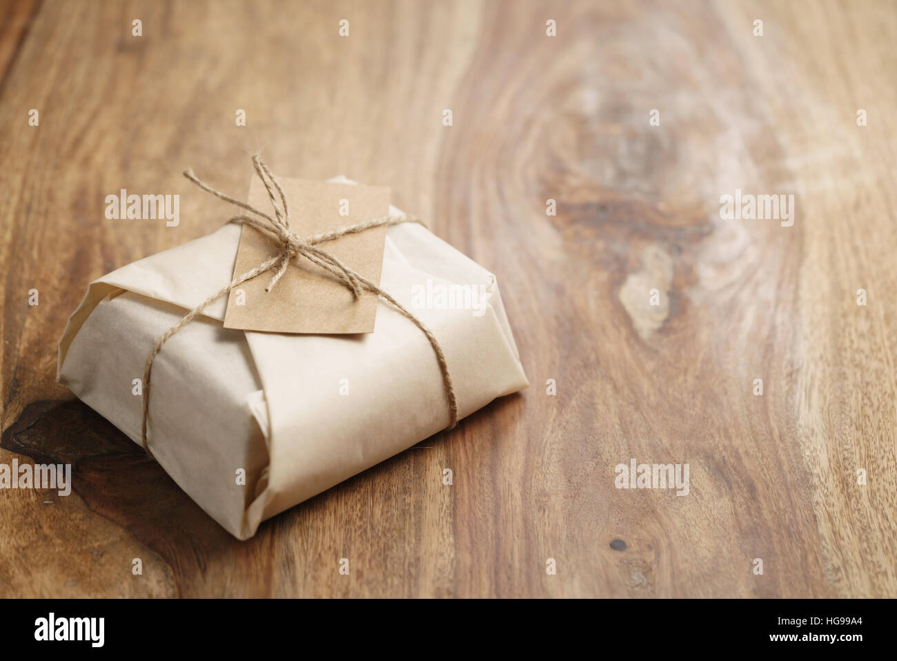 Gift wrapped rope hi-res stock photography and images - Alamy