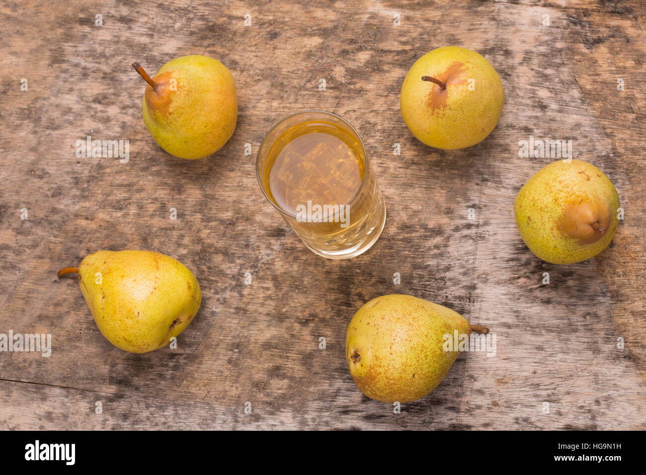 Pear juice hi-res stock photography and images - Alamy