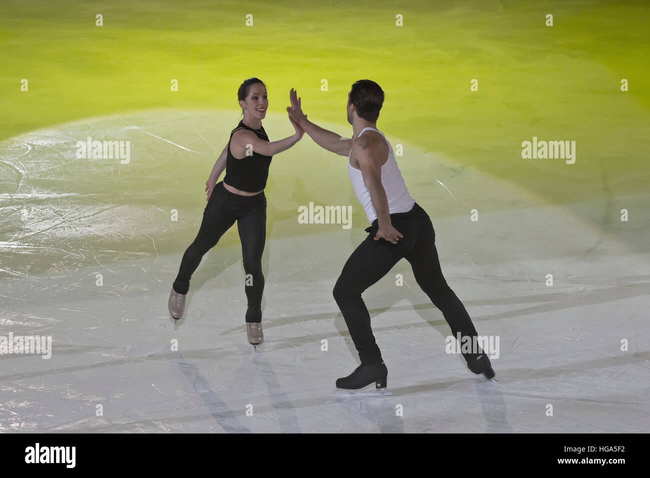 Ice skating Italian champions Nicole della Monica & Matteo Guarise