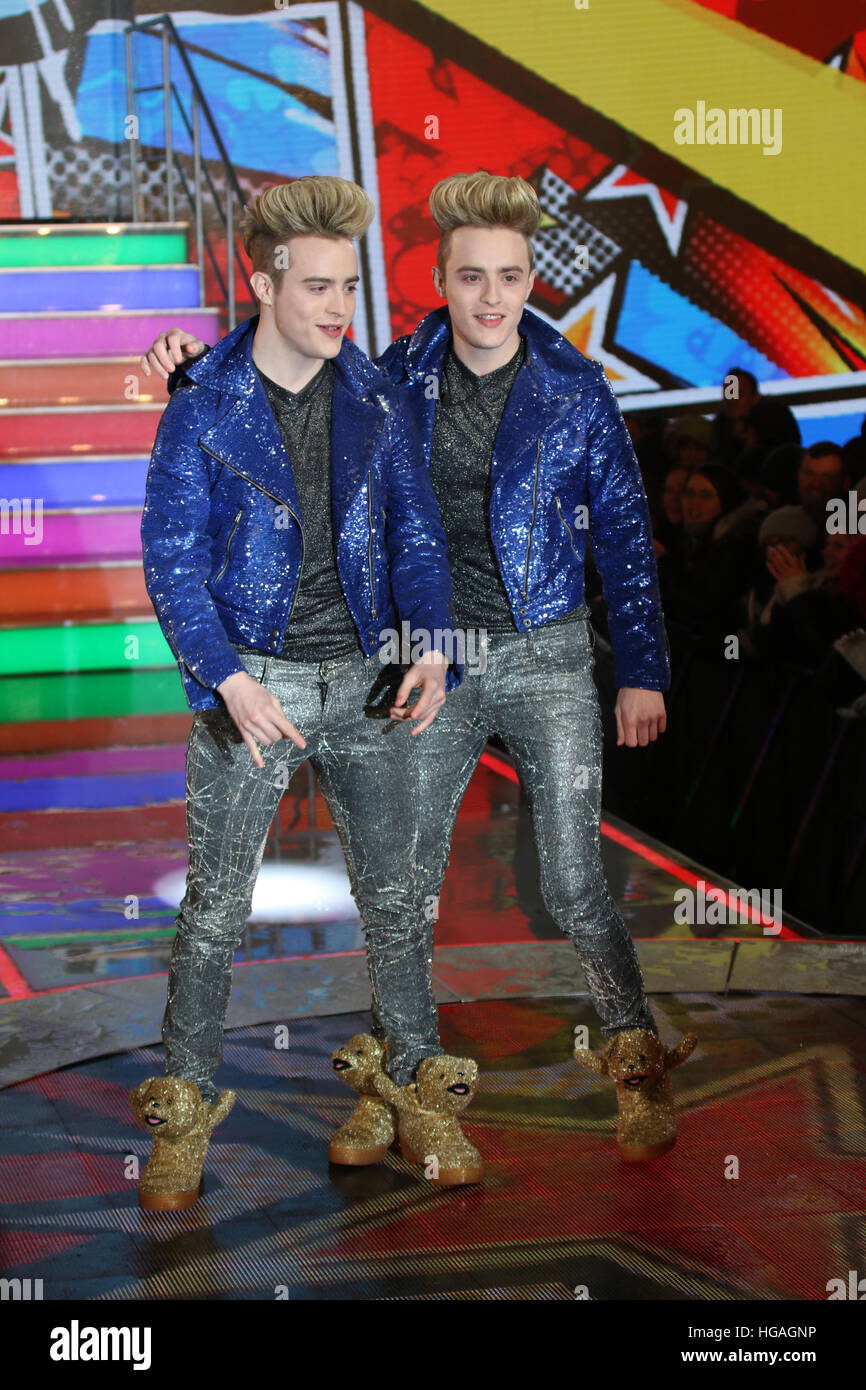 London, UK. 6th Jan, 2017. Jedward arrive as new housemates in this years Celebrity Big Brother. © David Johnson/Alamy Live News Stock Photo