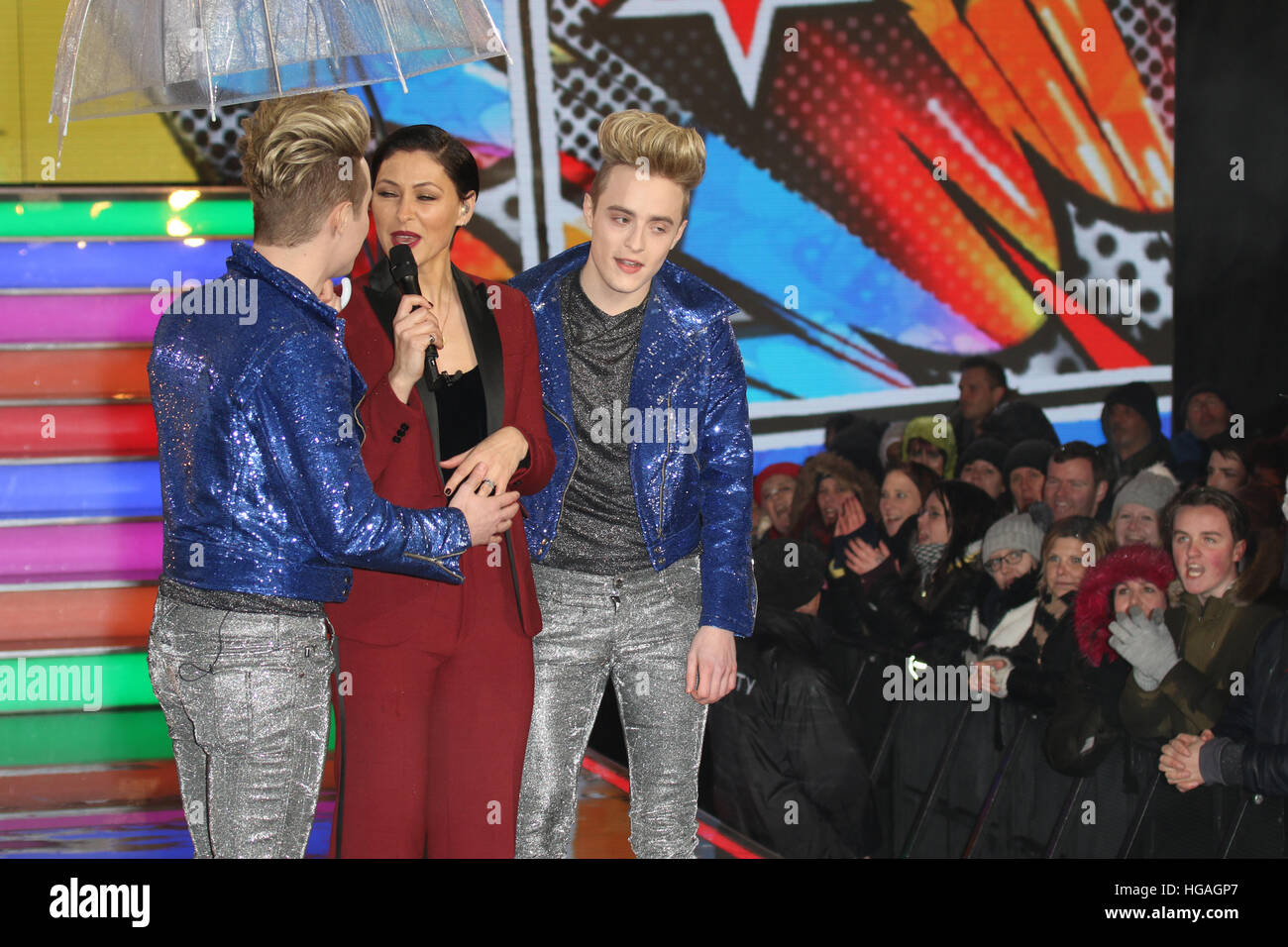 London, UK. 6th Jan, 2017. Jedward arrive as new housemates in this years Celebrity Big Brother. © David Johnson/Alamy Live News Stock Photo