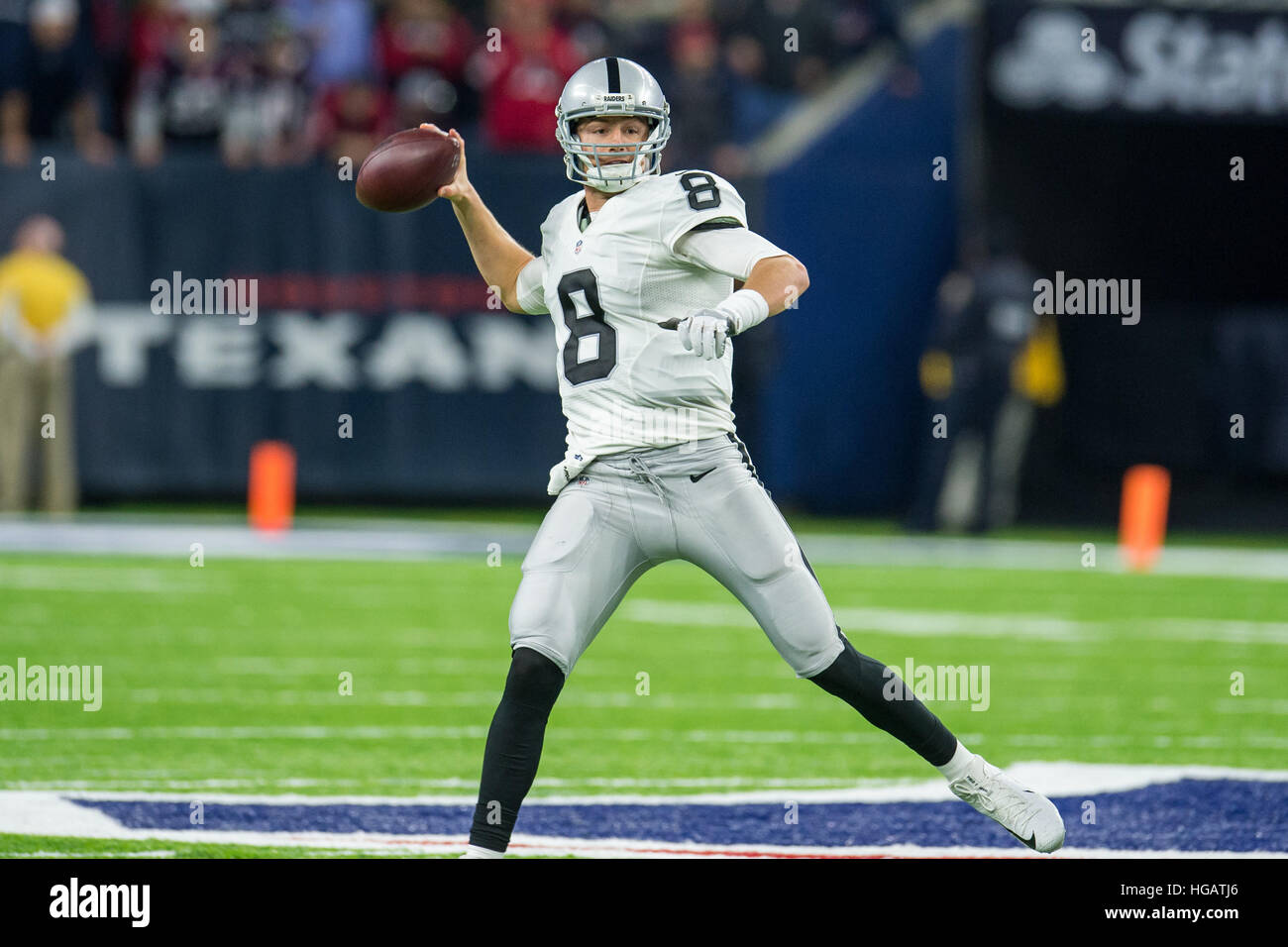 Connor Cook High Resolution Stock Photography and Images - Alamy