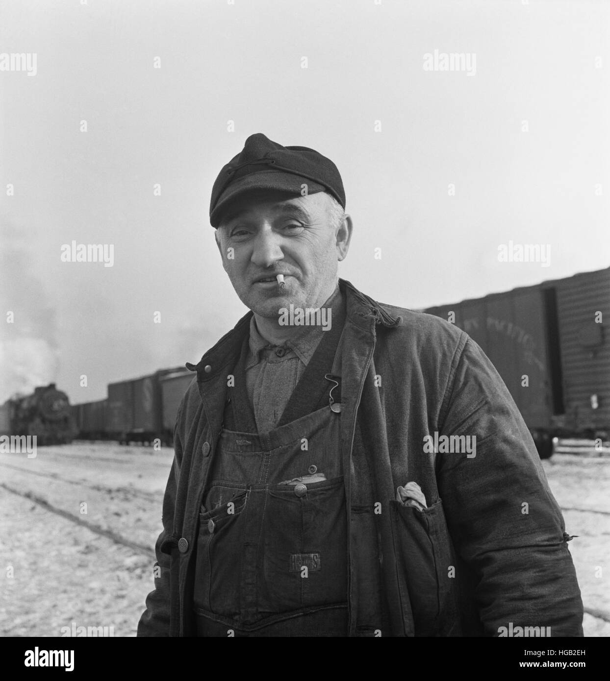 Railroad worker at a Chicago and Northwestern Railroad yard in Illinois, 1942. Stock Photo