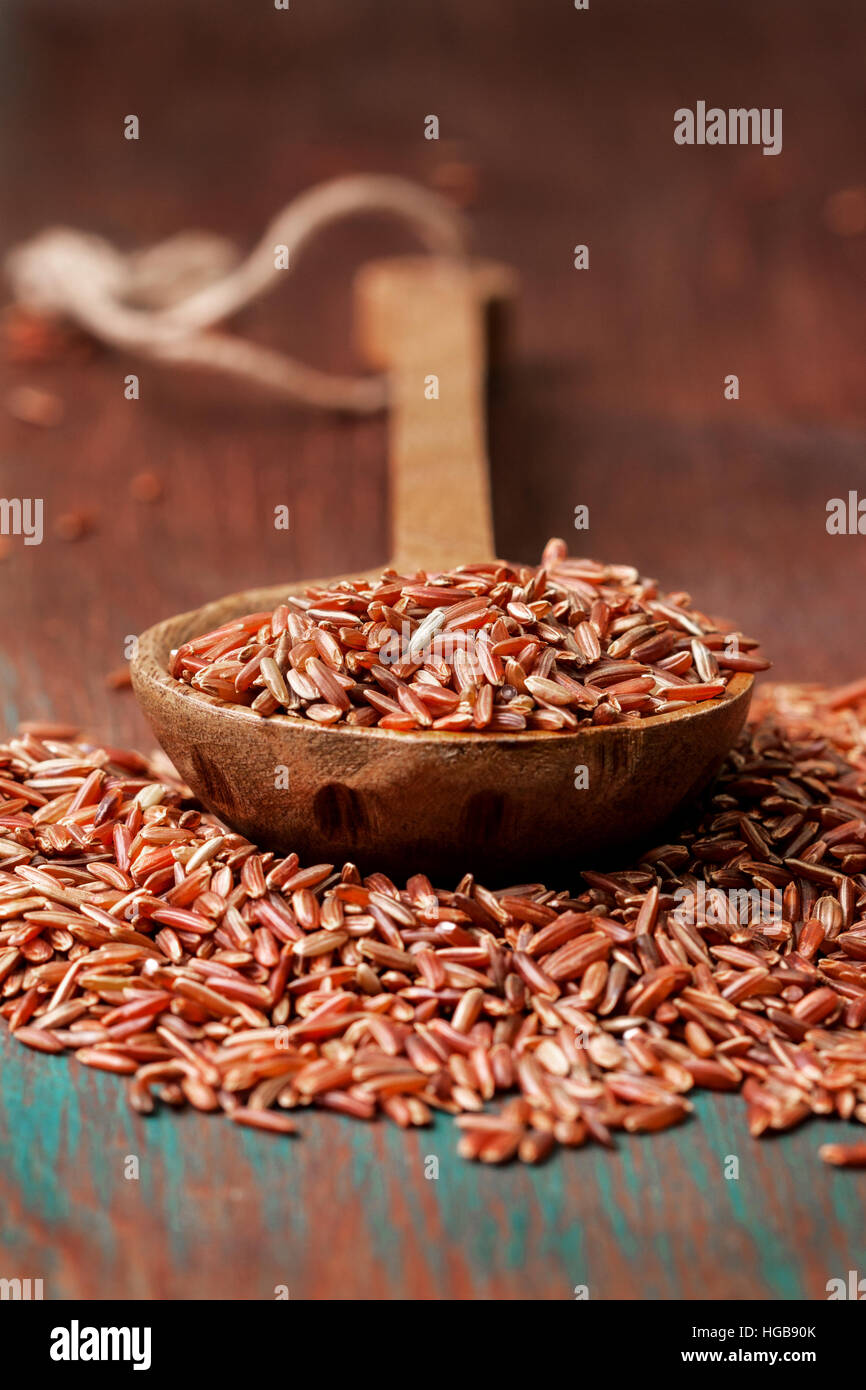 Red rice indian rice hi-res stock photography and images - Alamy