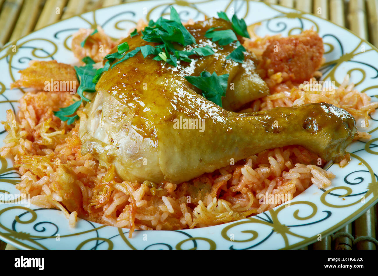 Egyptian Faatah Rice And chicken Meat With Crispy Bread On Bottom Stock Photo Alamy