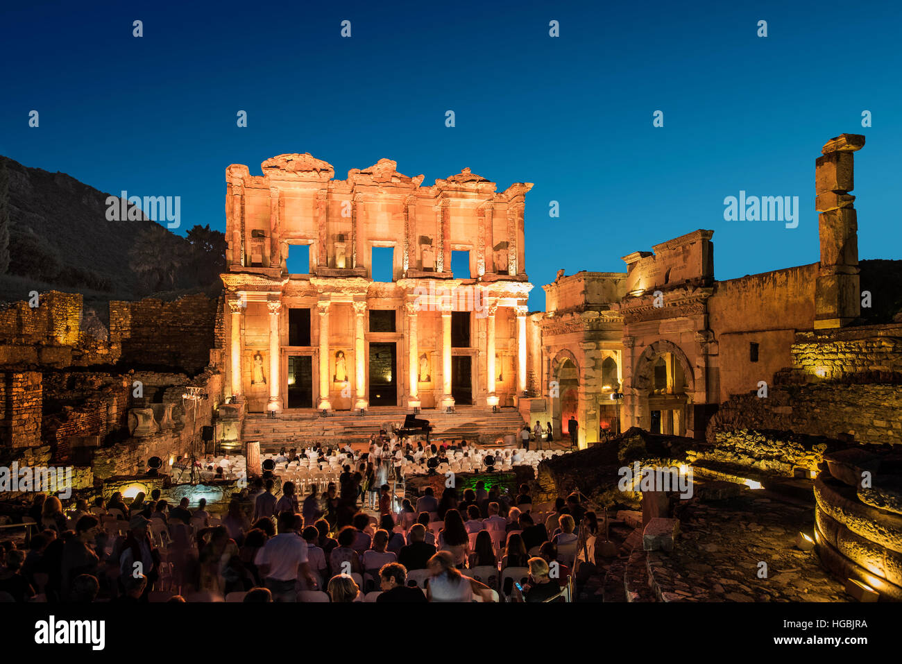 Ephesus night hires stock photography and images Alamy