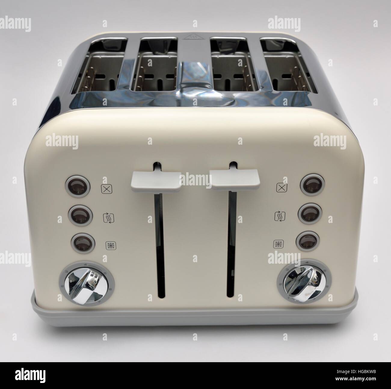 https://c8.alamy.com/comp/HGBKWB/a-4-slice-toaster-on-a-white-background-branding-removed-HGBKWB.jpg