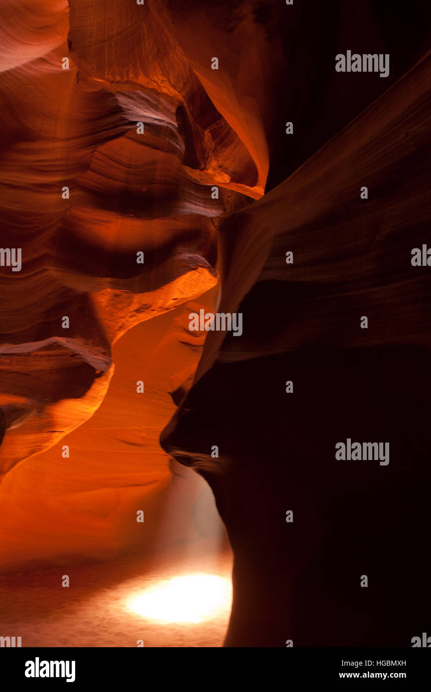 lower-antelope-canyon-page-arizona-united-states-of-america-north