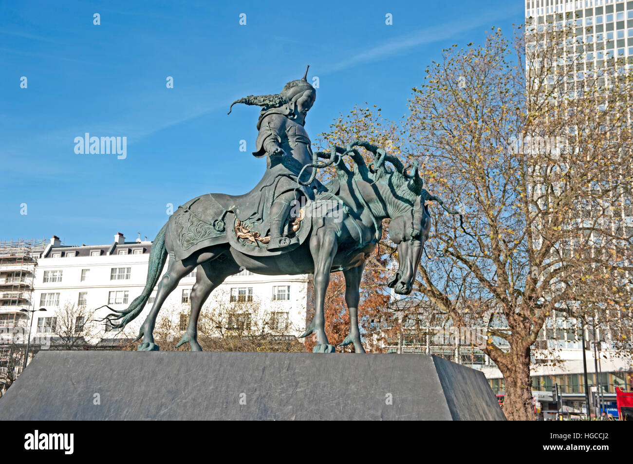 London, Hyde Park, Chinese Warrior Statue, Hyde Park Corner, England, Captive Stock Photo Alamy