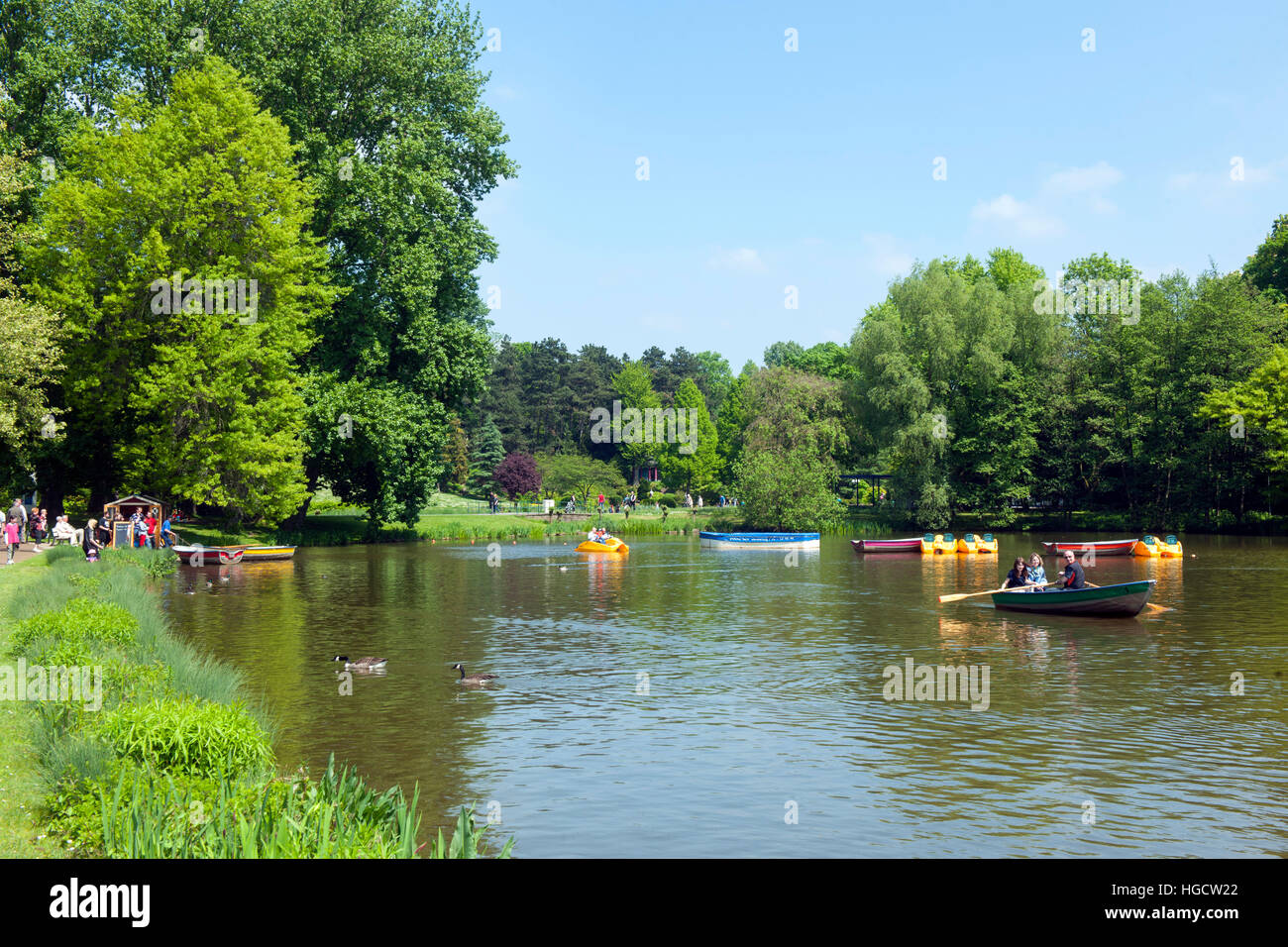 Deutschland, Dortmund, Westfalenpark, Teich am Eingang Buschmühle Stock