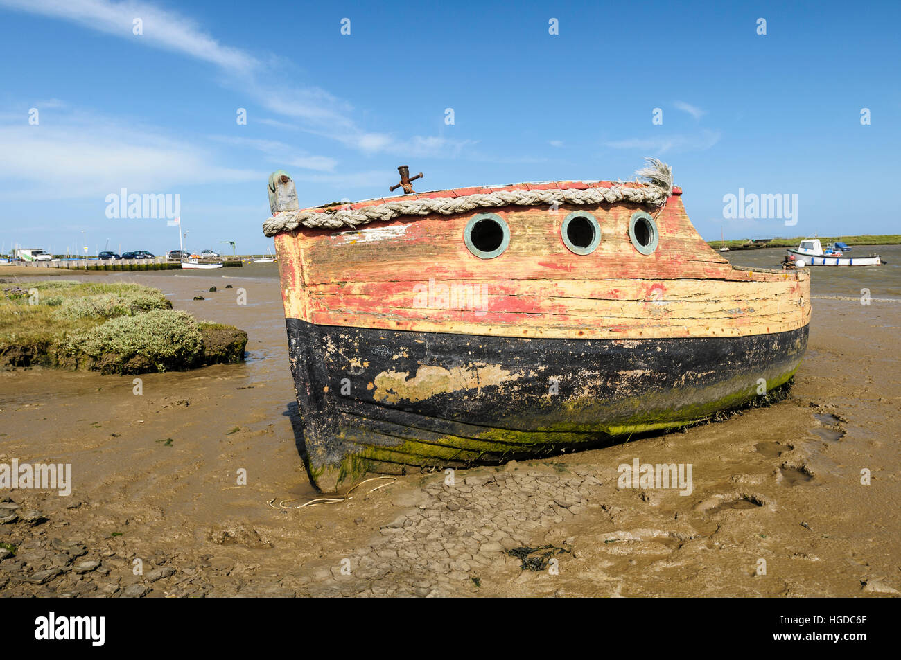 Discarded boat, river Ore near Orford, Suffolk, England, UK Stock Photo