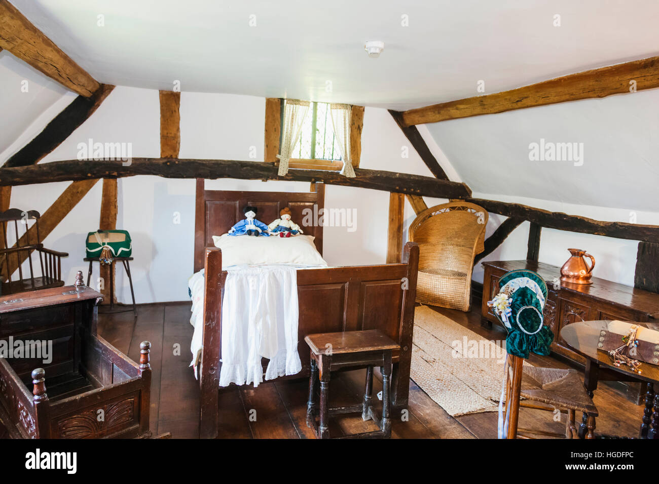 England, Warwickshire, Cotswolds, Stratford-Upon-Avon, Anne Hathaway's Cottage, Bedroom Stock Photo