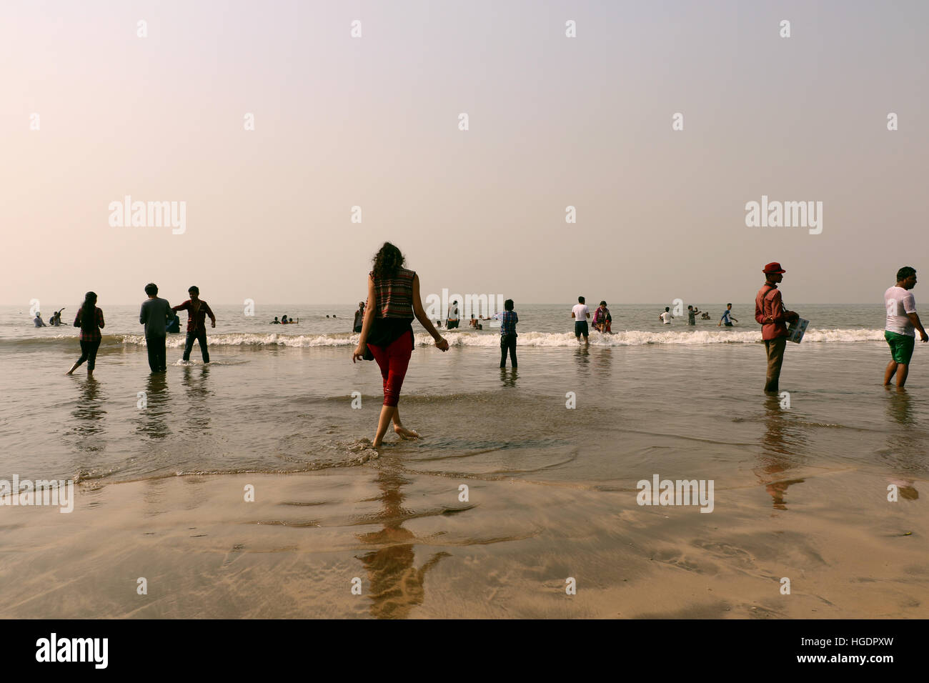 Juhu Beach in Mumbai Stock Photo - Alamy