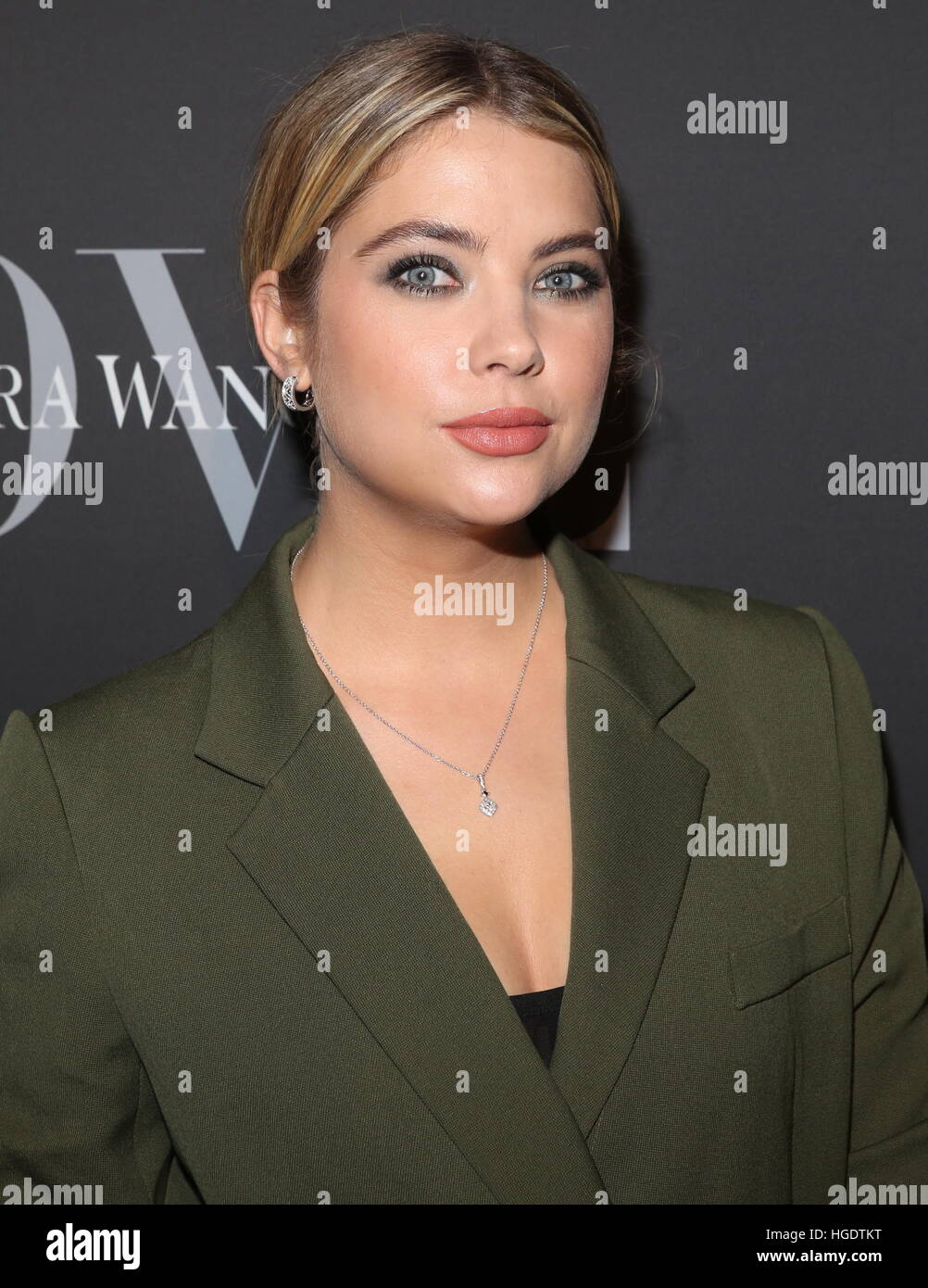 vera wang love earrings