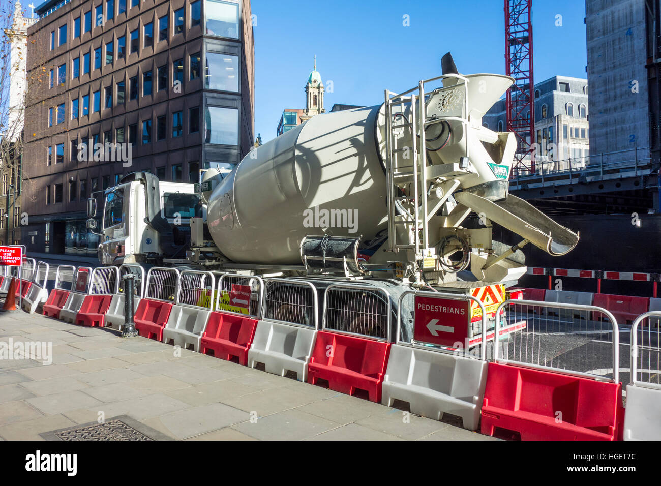 Construction work by Brookfield Multiplex on the new Goldman Sachs headquarters on Shoe Lane, London, UK Stock Photo