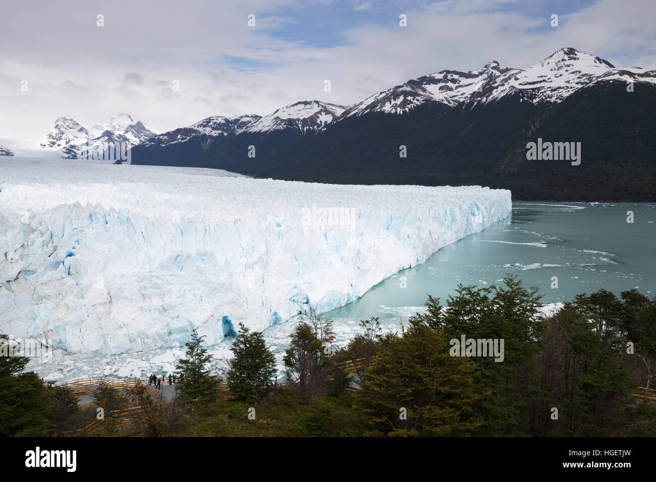 Perito Moreno Glacier on Lago Argentino, El Calafate, Parque Nacional Los Glaciares, Patagonia, Argentina, South America Stock Photo