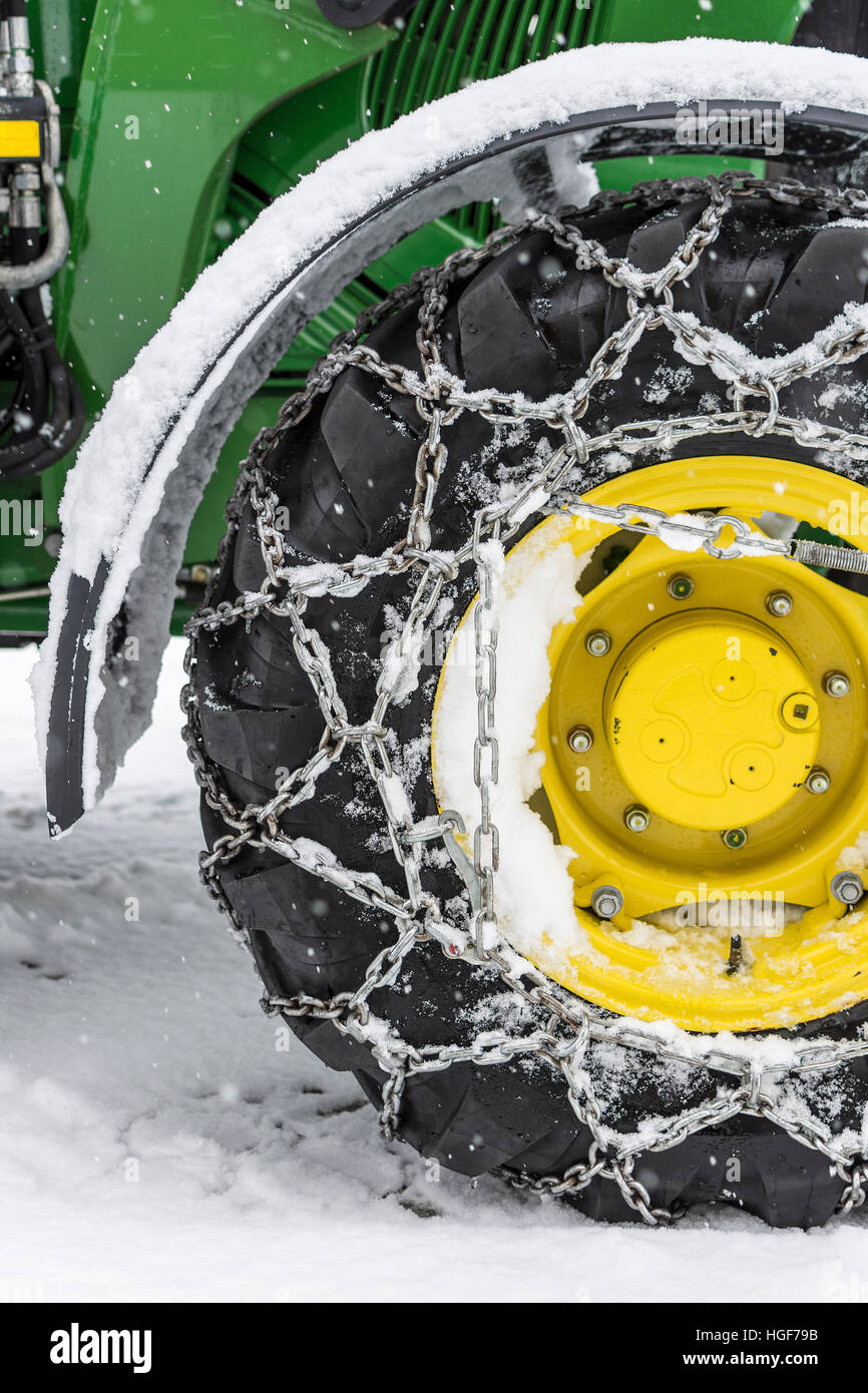 Tire chains hires stock photography and images Alamy